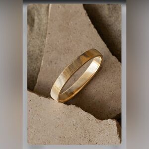 JLUXLABEL GOLD BRACELET